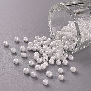 Seed beads 8/0 3 mm vit opak glansig 26 g