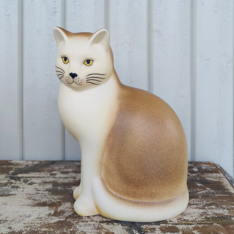 Måns maxi brun katt av Lisa Larson.
