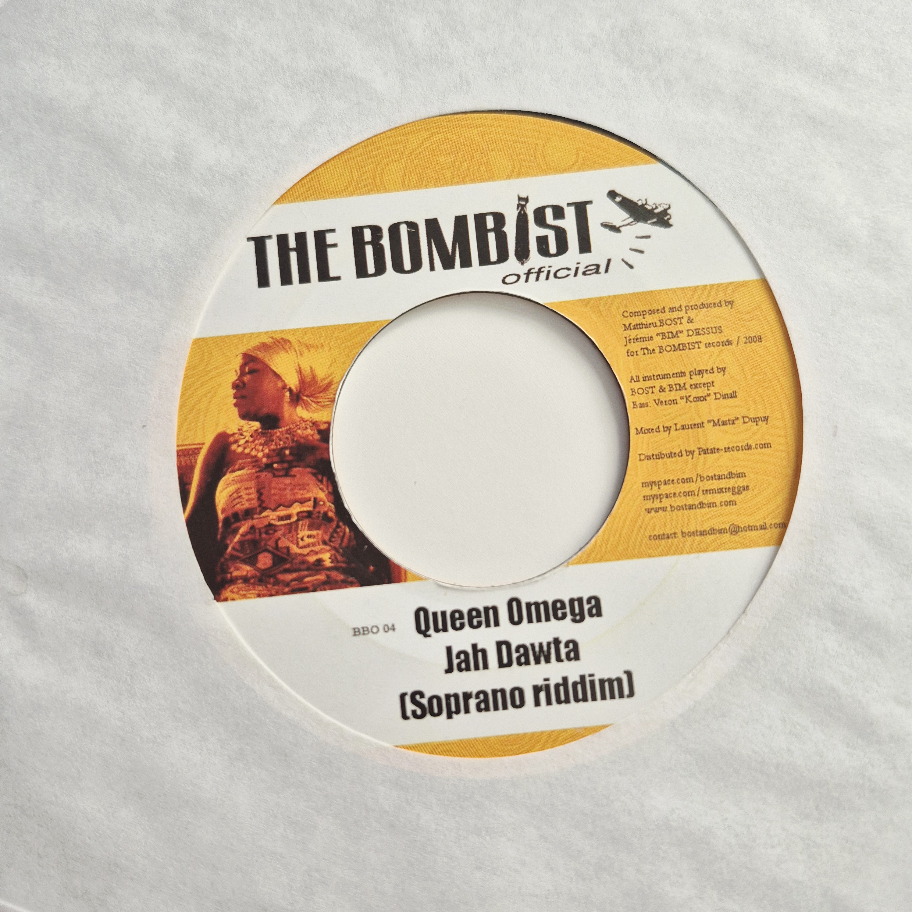 Queen Omega – Jah Dawta