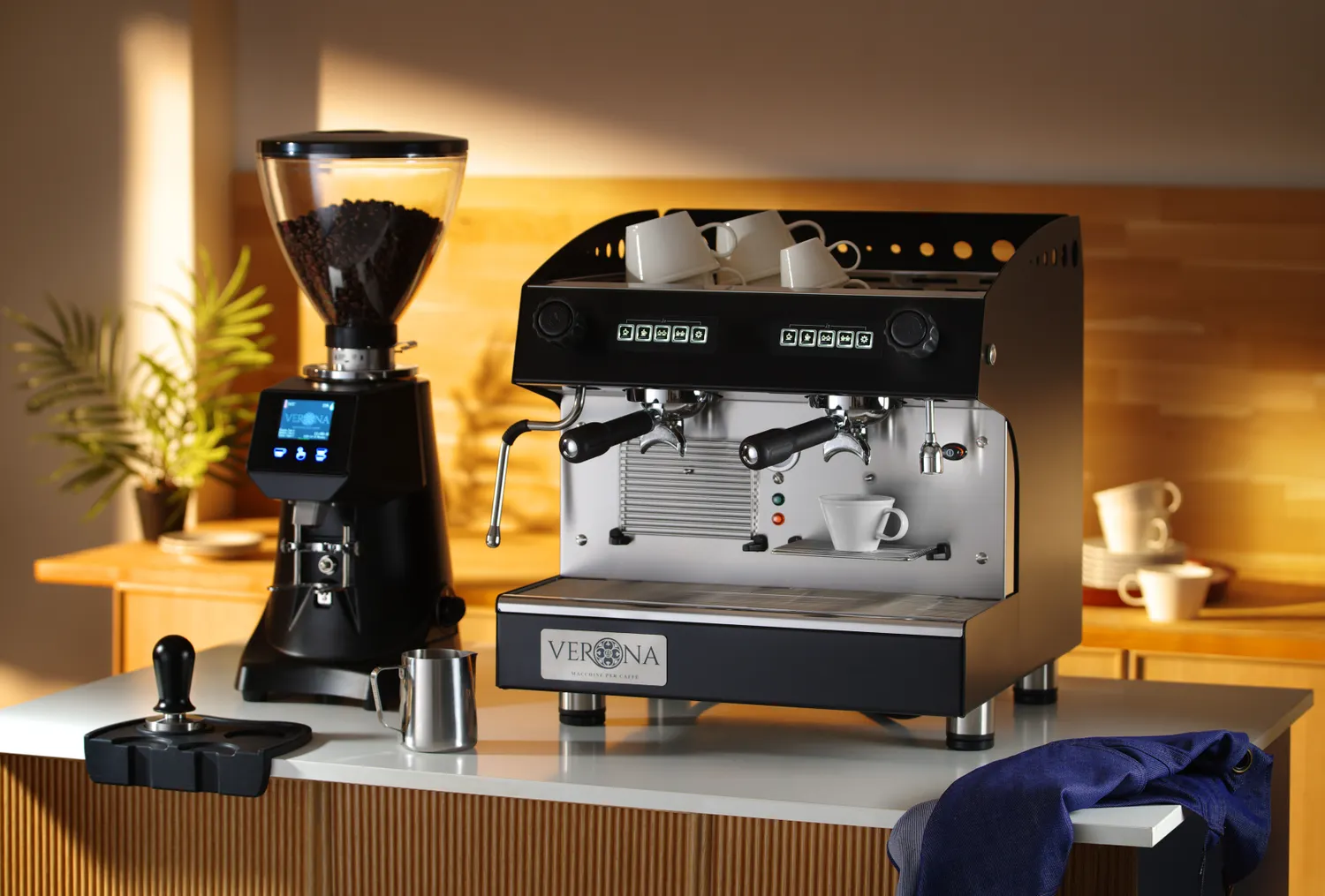 Espressomaskin Julia Compact, 2 grupper, automatisk - 12