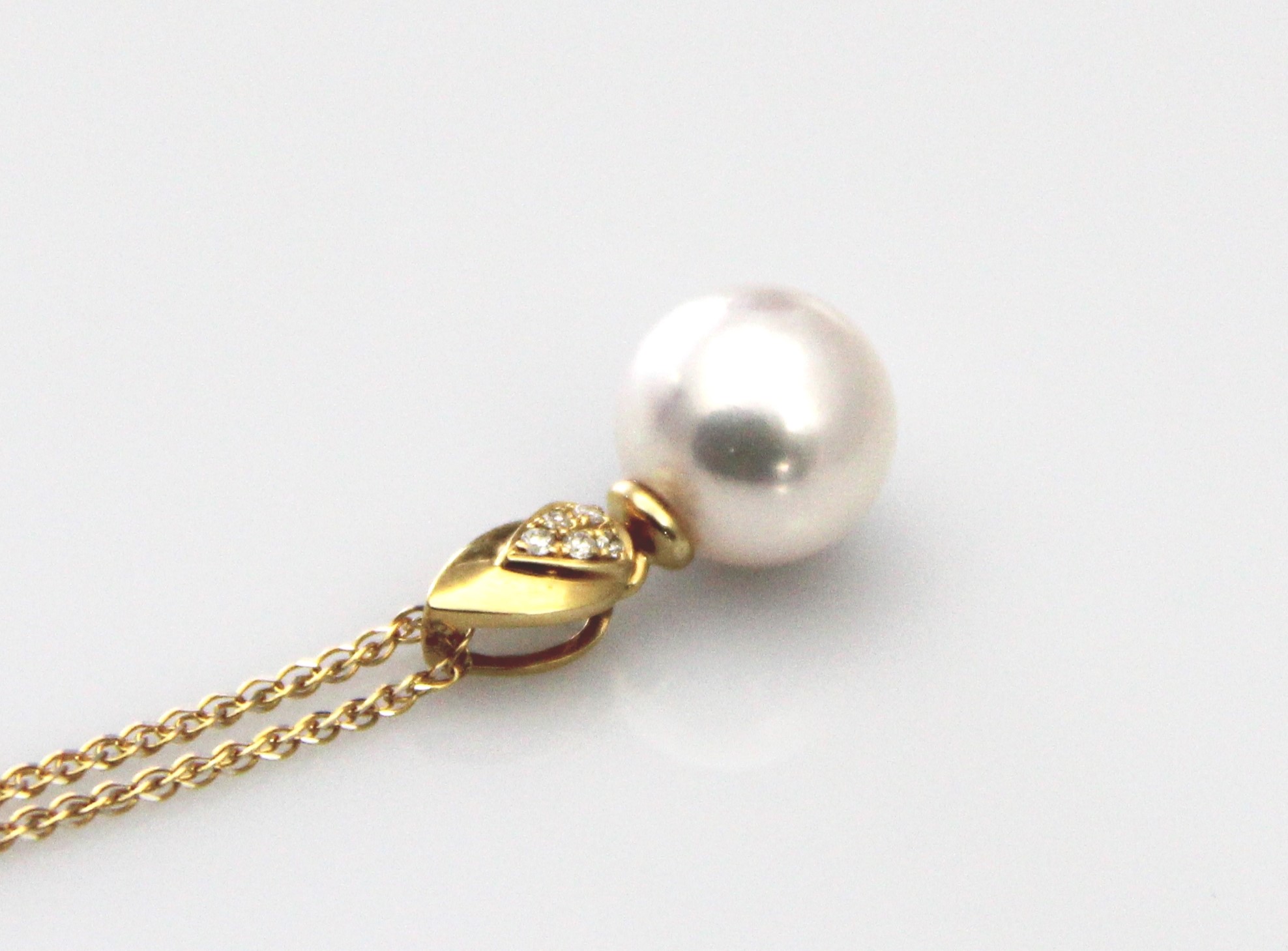 Perlenanhänger-Akoya in AAA-Qualität mit Gold und Diamanten 9–9.5 mm - 2
