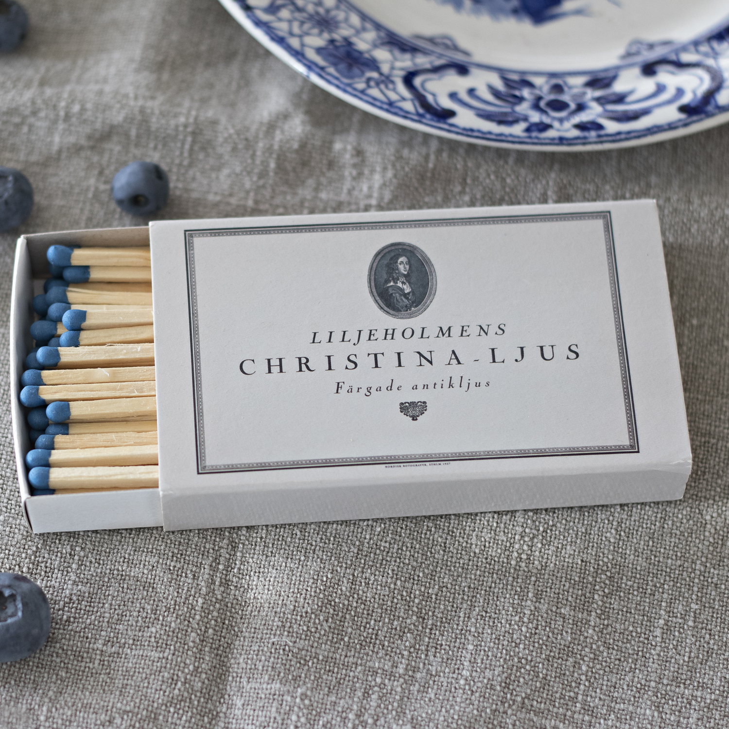 Christina matchbox - 3