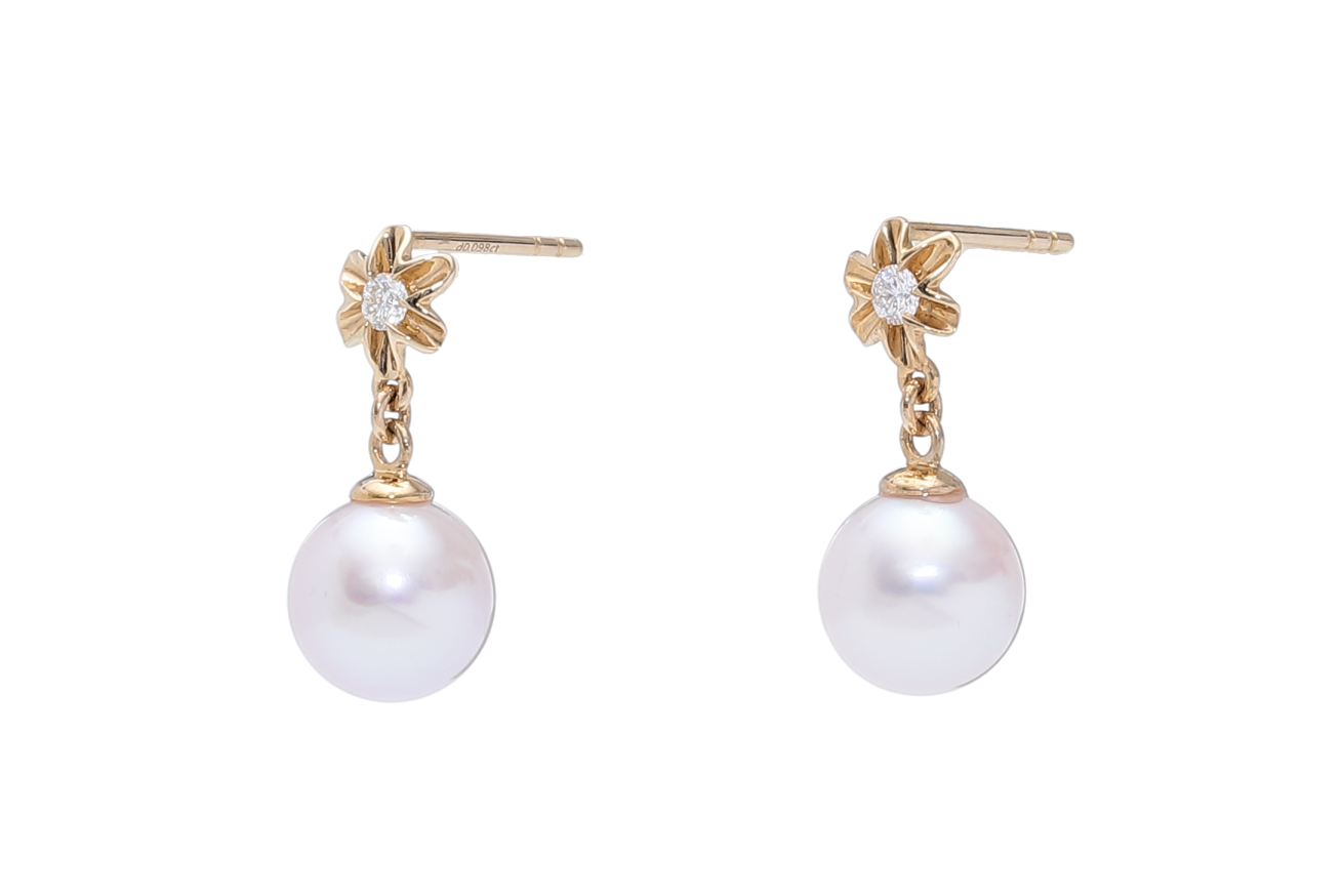 AAA-Quality Akoya cultured pearl earrings set in gold and diamonds 8-8.5mm  - 2
