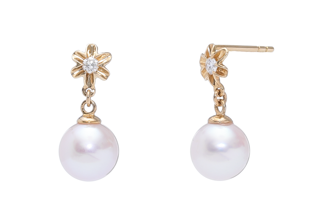 AAA-Quality Akoya cultured pearl earrings set in gold and diamonds 8-8.5mm  - 3