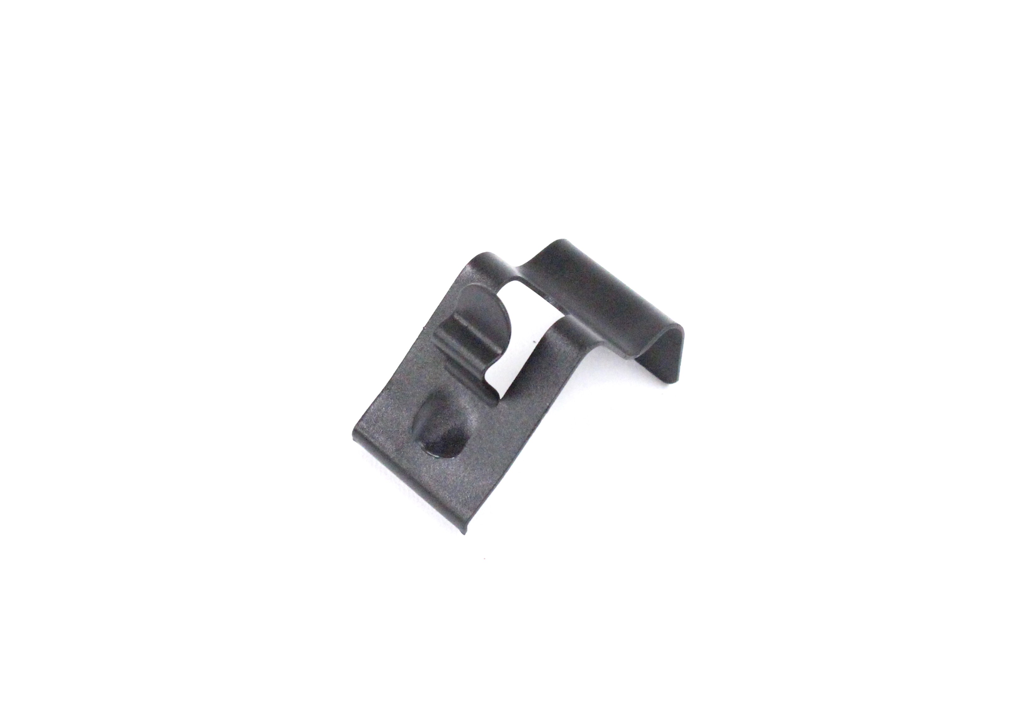 Clip, hub cap