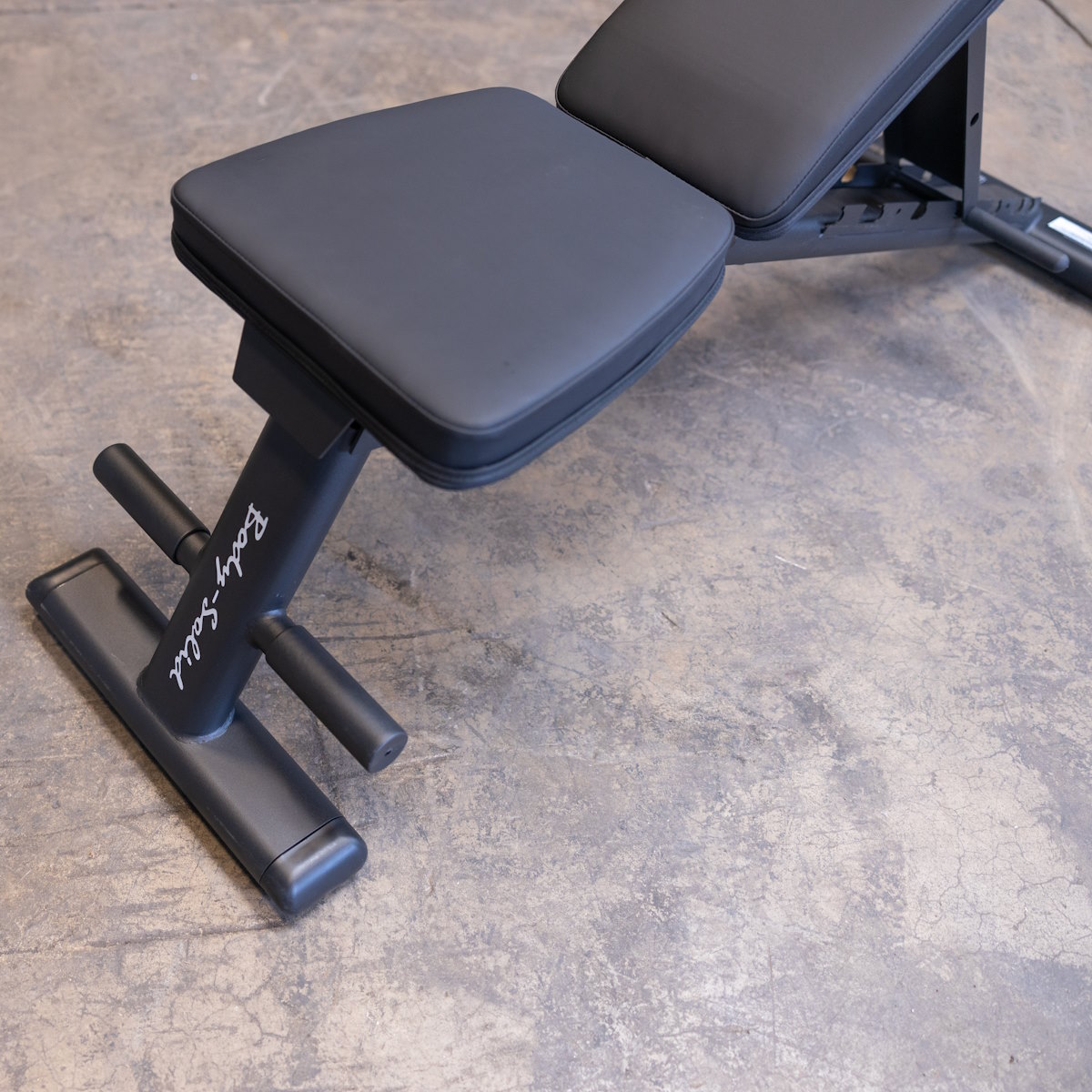 Body-Solid Träningsbänk GFID225 Black - 3