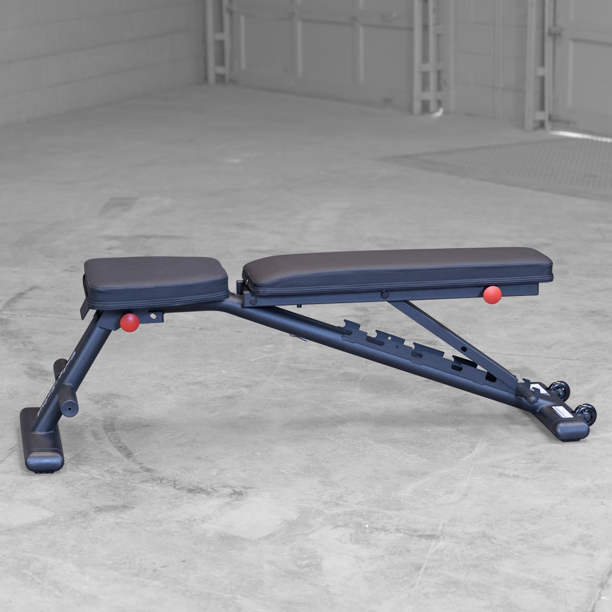Body-Solid Träningsbänk GFID225 Black - 7