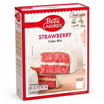 Betty Crocker Strawberry Cake Mix (425 g)