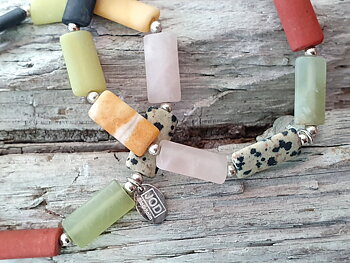 JOD. cylinder bracelet, matte flat in various stones with 3mm ball, silver-925