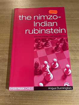 Antikvariskt - The Nimzo-Indian Rubinstein av IM Dunnington