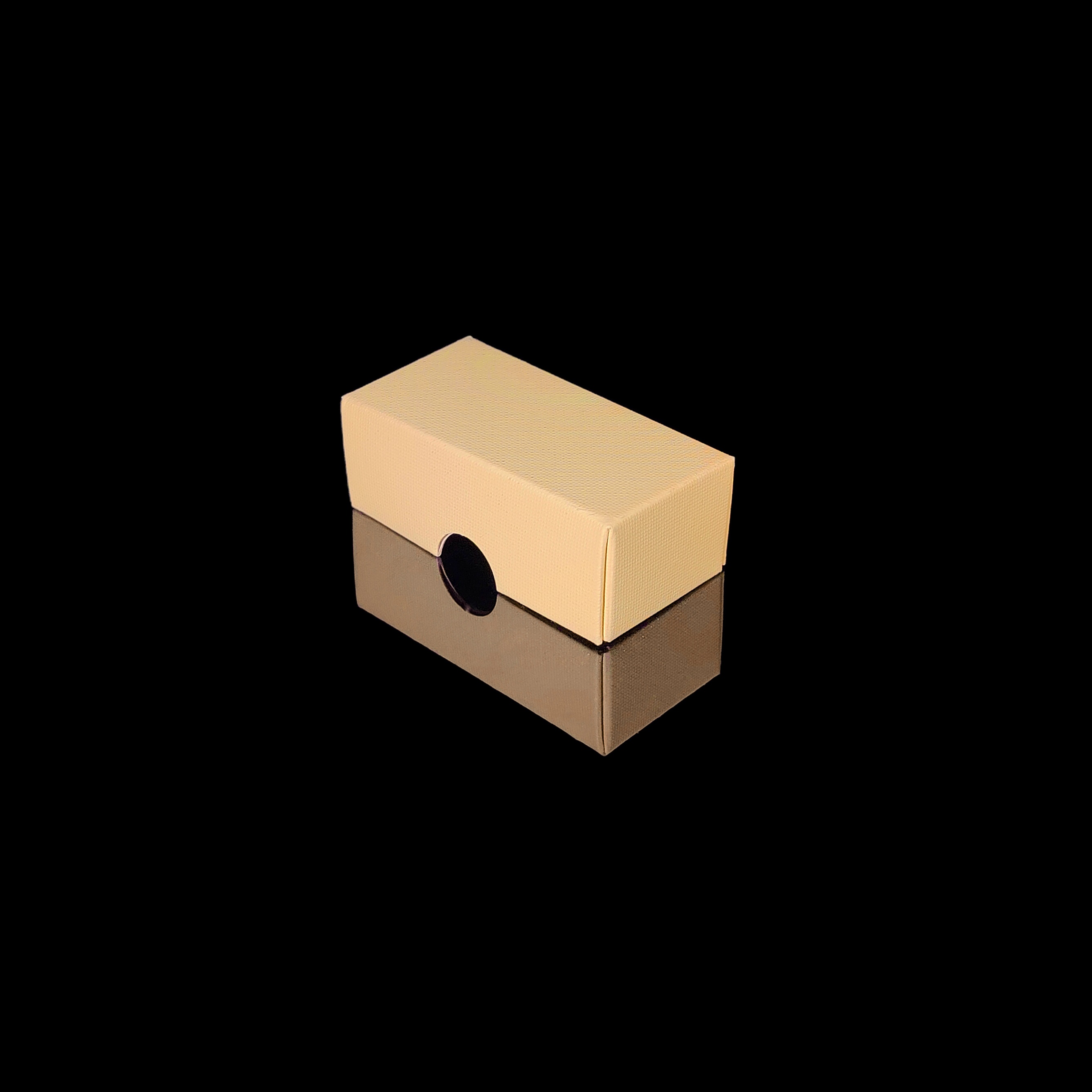 Lock till 2-bitars pralinask, creme struktur