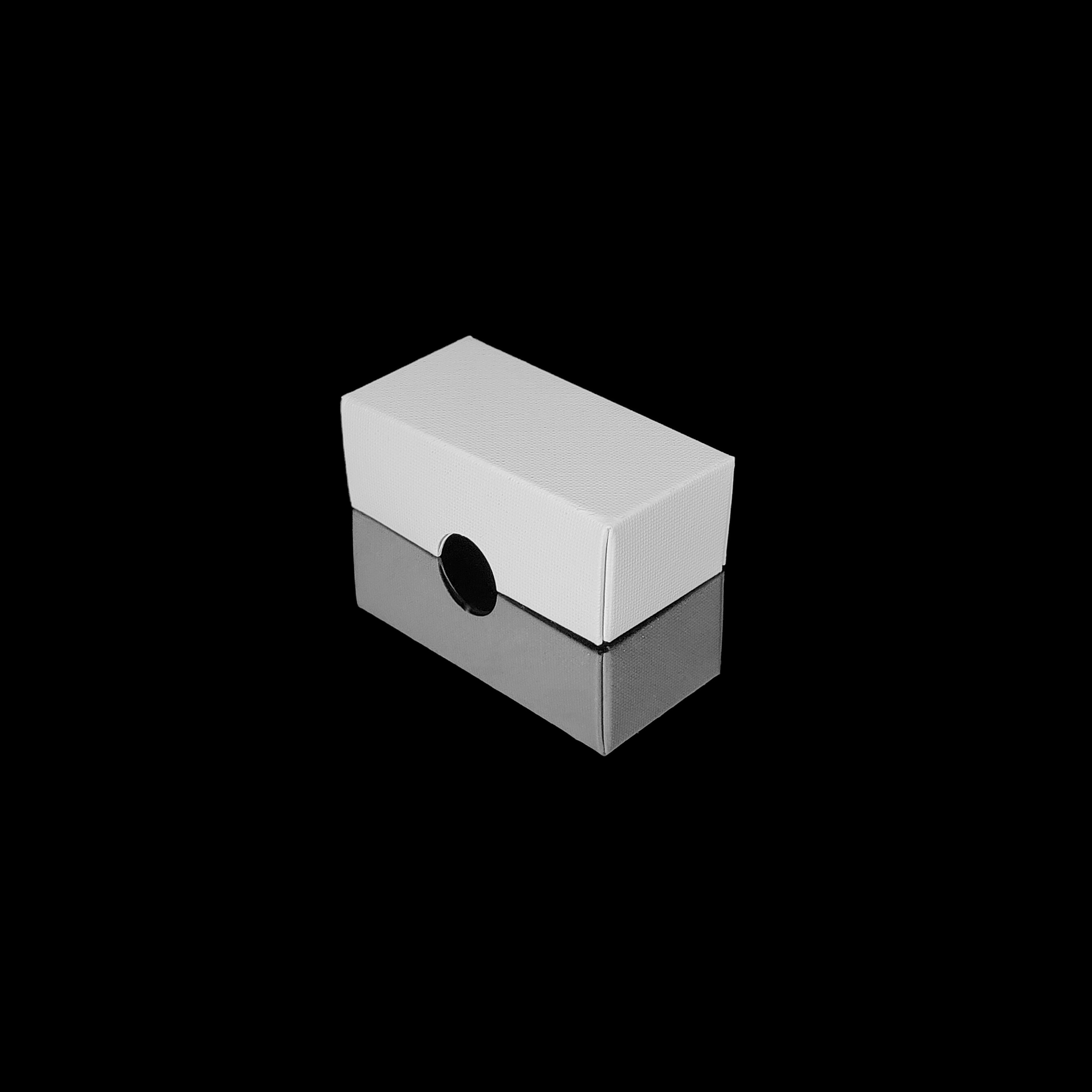 Lock till 2-bitars pralinask, vit struktur