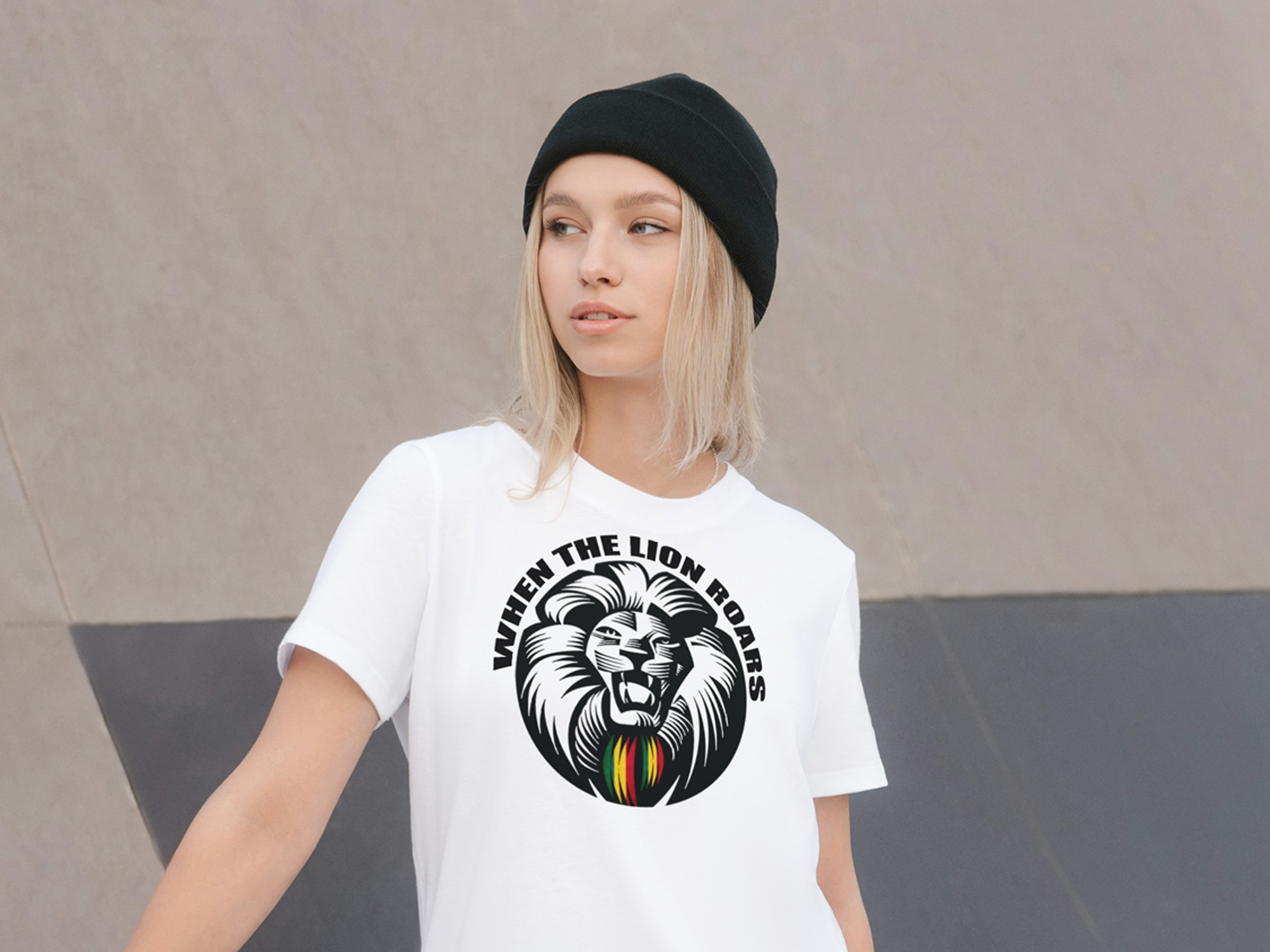 Lion Roars T-shirt White 