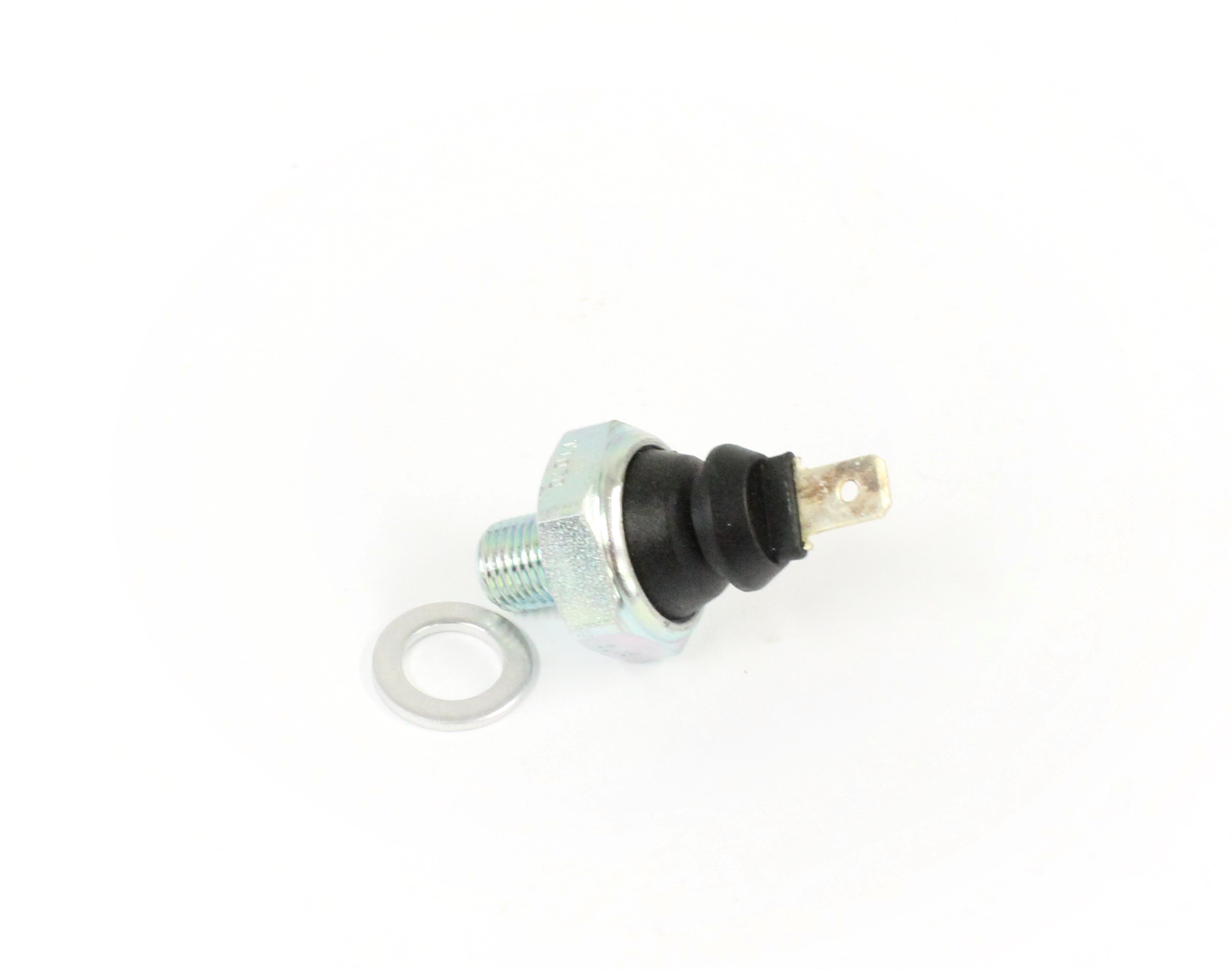 Oil pressure switch, D24