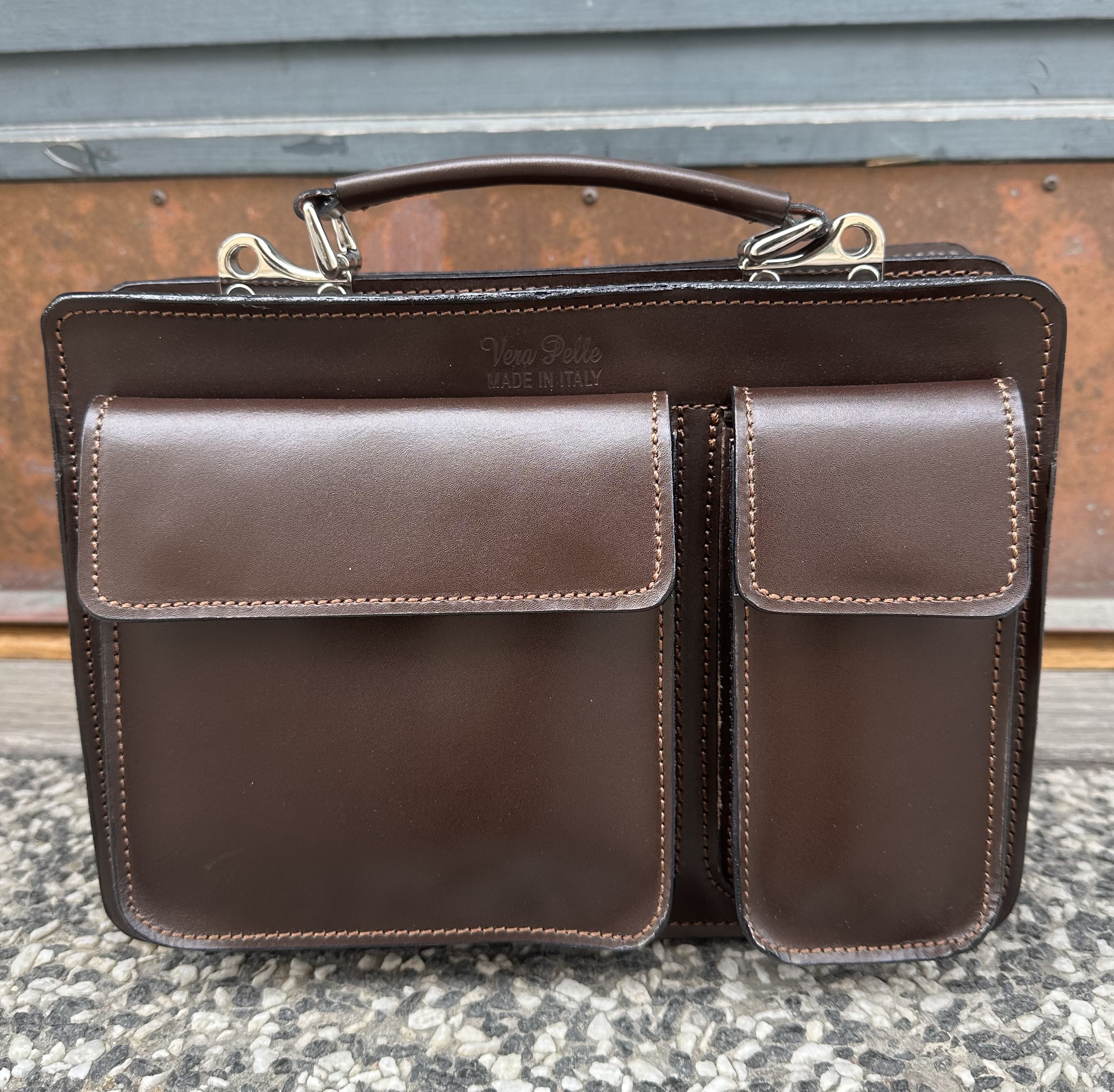 Boxväskan storlek 27x20x11, LITEN -Välj färg: - 5