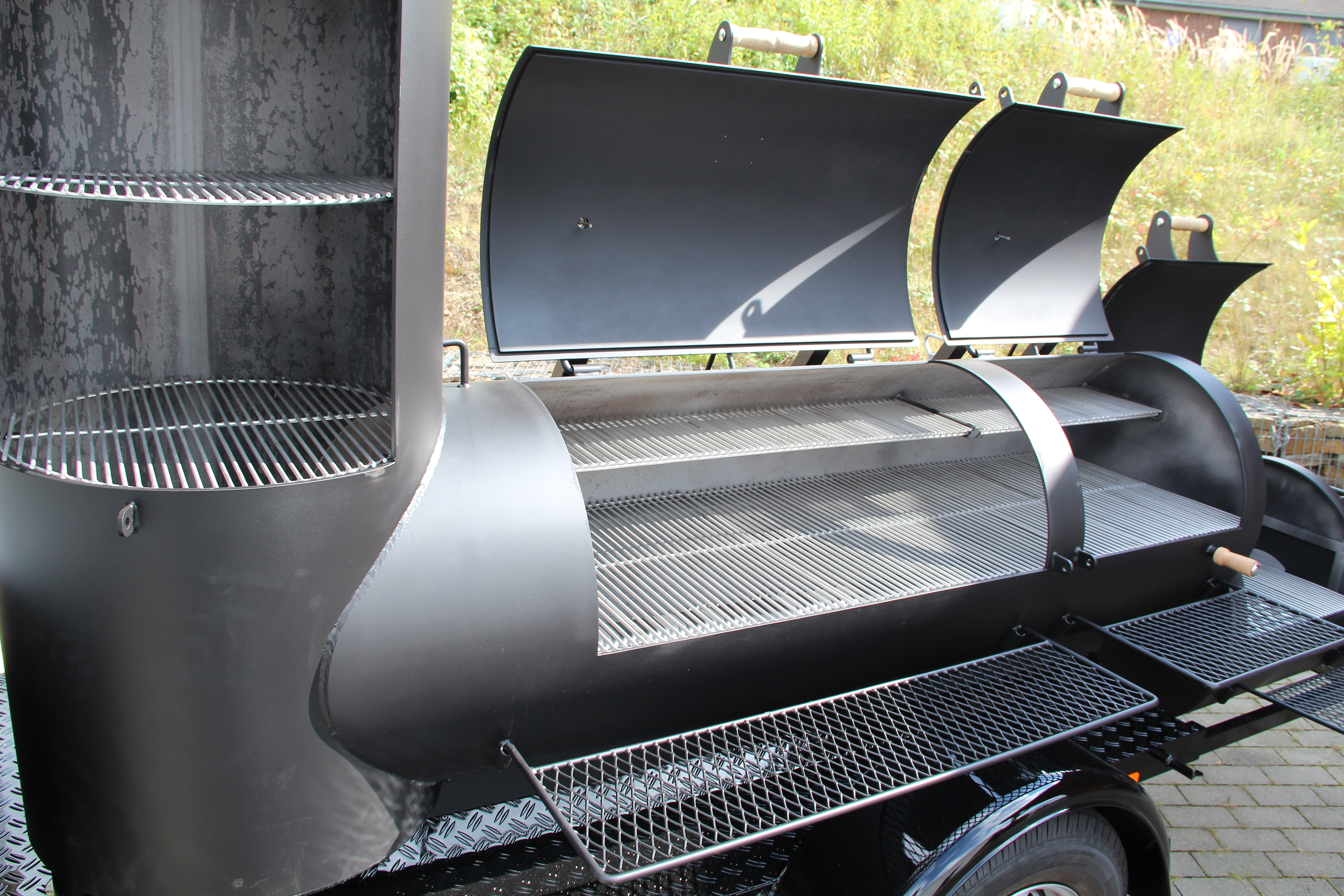 Joe's Barbeque Smoker 24" Extended Catering Trailer - 9