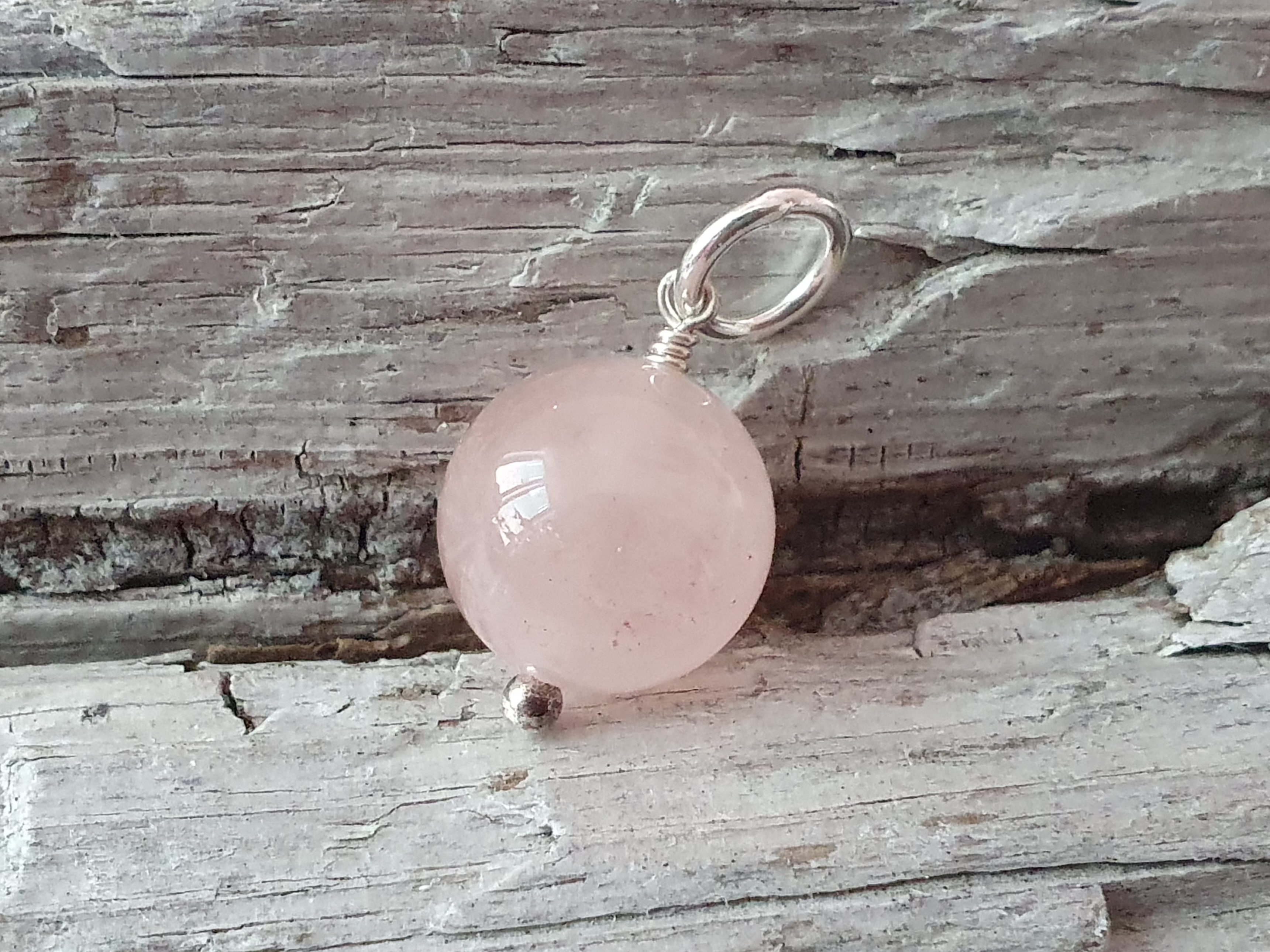 JOD Bubbles: Rosenkvarts, kula 12 mm, hänge 925-silver