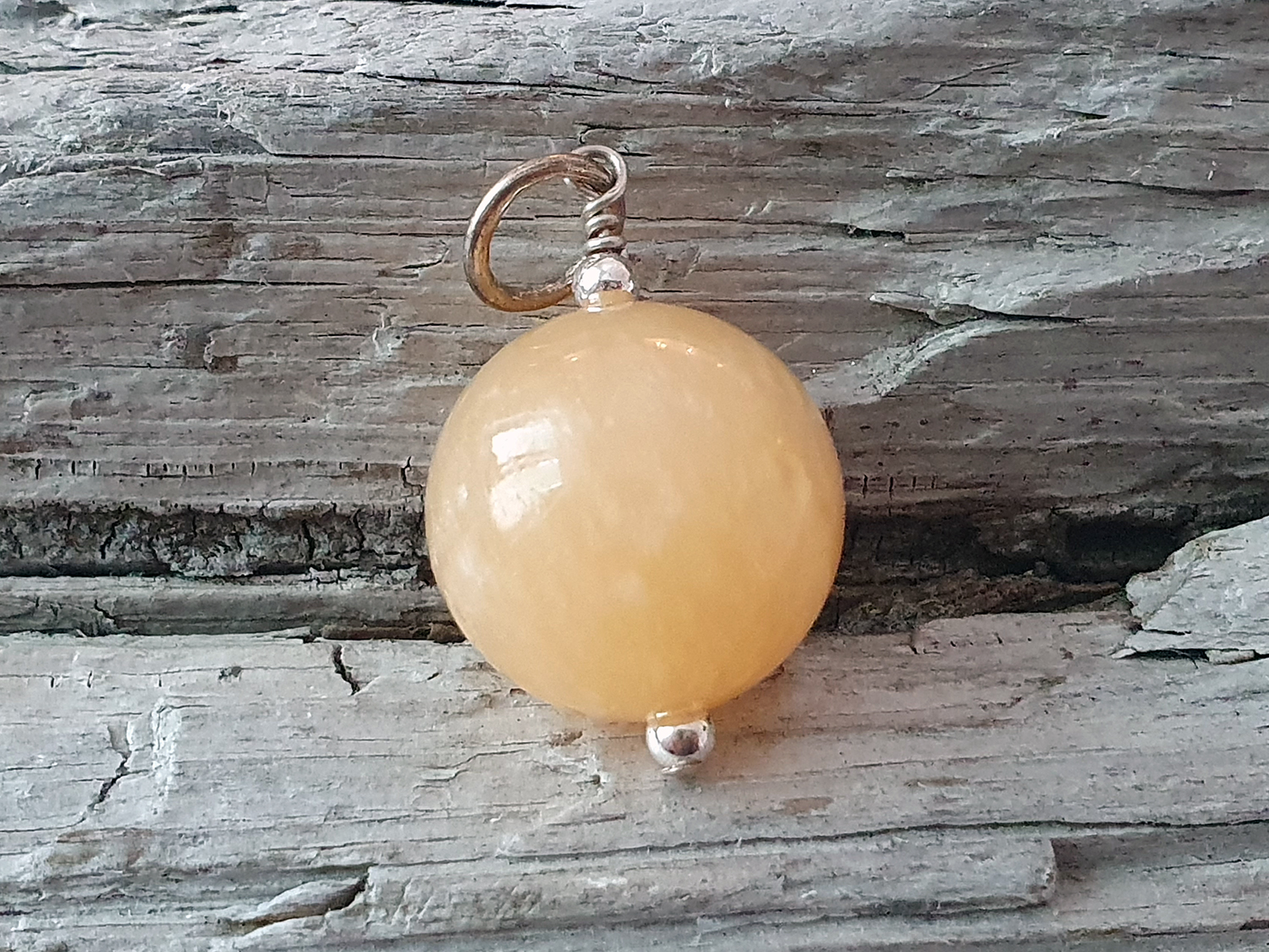 JOD Bubbles: Gul kalcit, kula 18 mm, hänge 925-silver