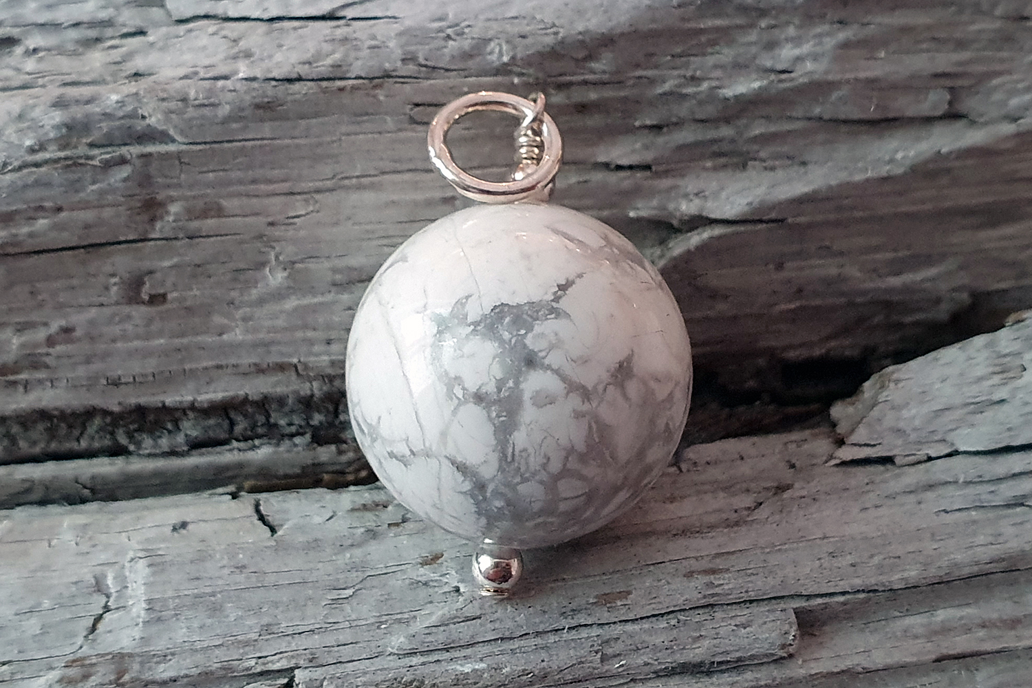 JOD Bubbles: Howlit, kula 20 mm, hänge 925-silver