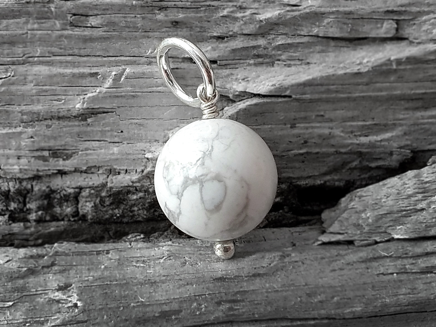 JOD Bubbles: Howlit, kula 12 mm, hänge 925-silver