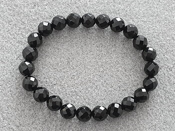 Black onyx faceted 8mm bead bracelet
