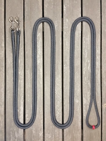 Long loop reins with permanent snaps - 10 mm
