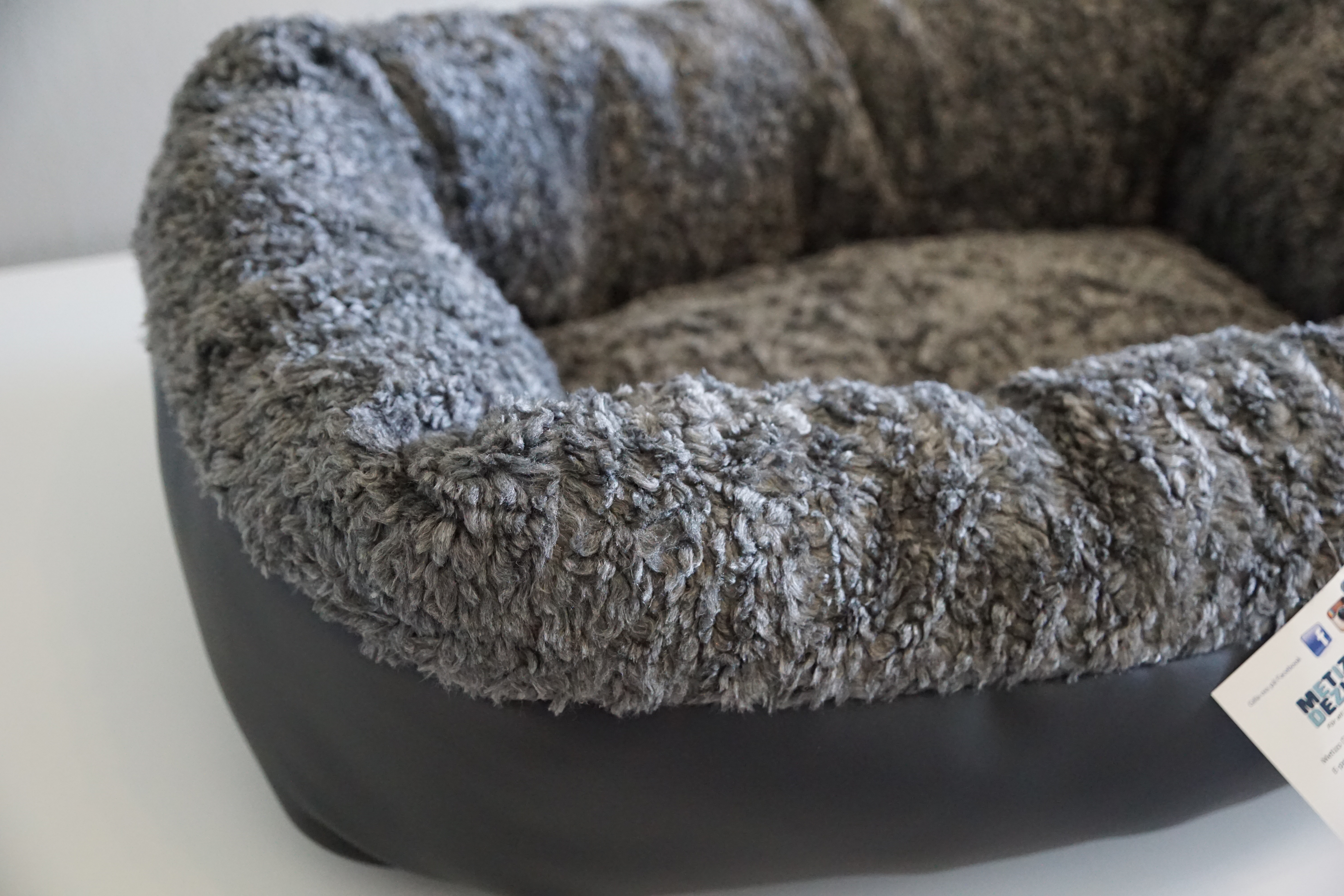 Metizo Dezign Bed Gray Rectangular - 2