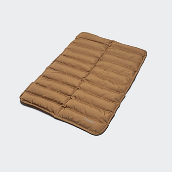 Cloud7 Aspen Dog Rug Camel