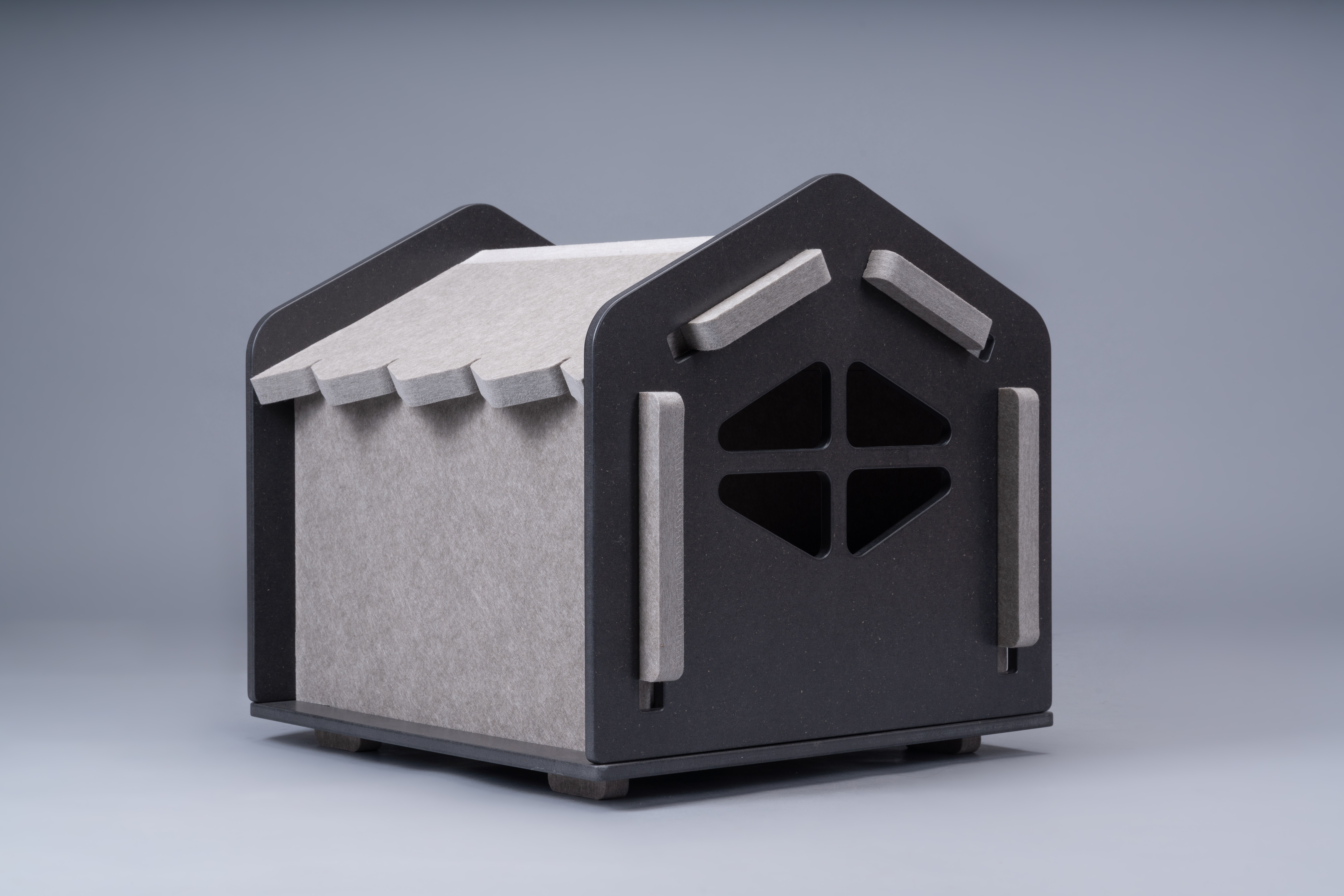 Pillow Villa Dog And Cat House