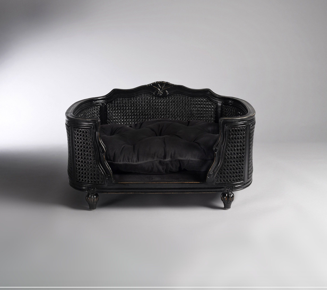 Lord Lou Dog Bed Arthur Black Velvet