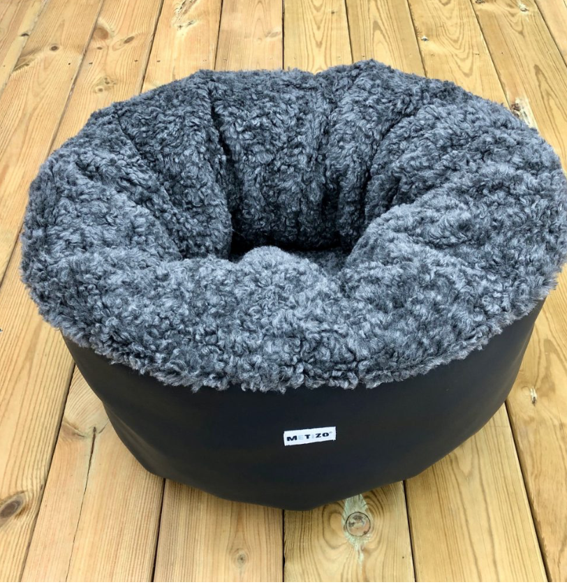 METIZO DESIGN Bed Grey 55 CM