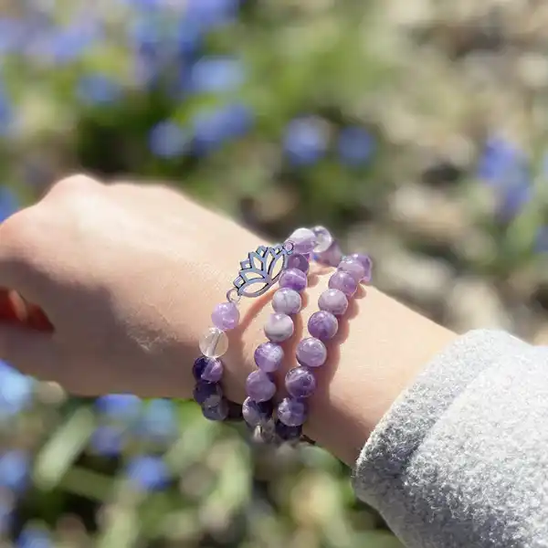 Armband Chevron Ametist, Bergkristall(Lotus) 8mm, Kristallpunkten - 2