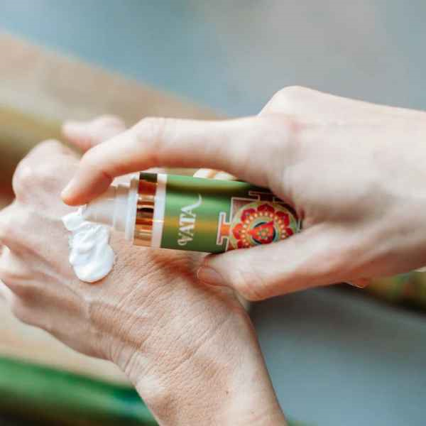 Tone & Lift Cream- Vata Eko. 50ml, Lakshmi - 4