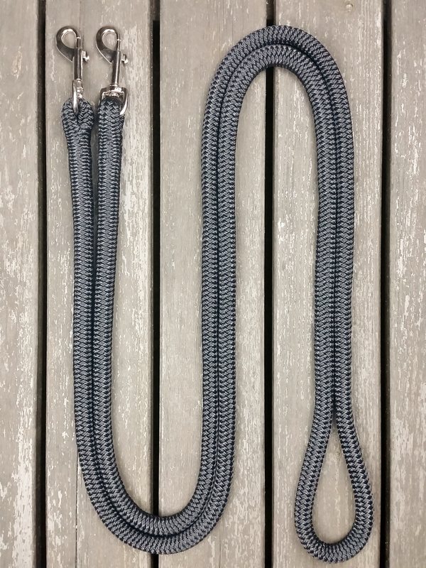 Loop reins with permanent snaps - 3