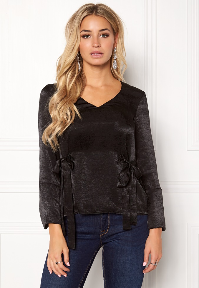 Jannike Blouse  Svart