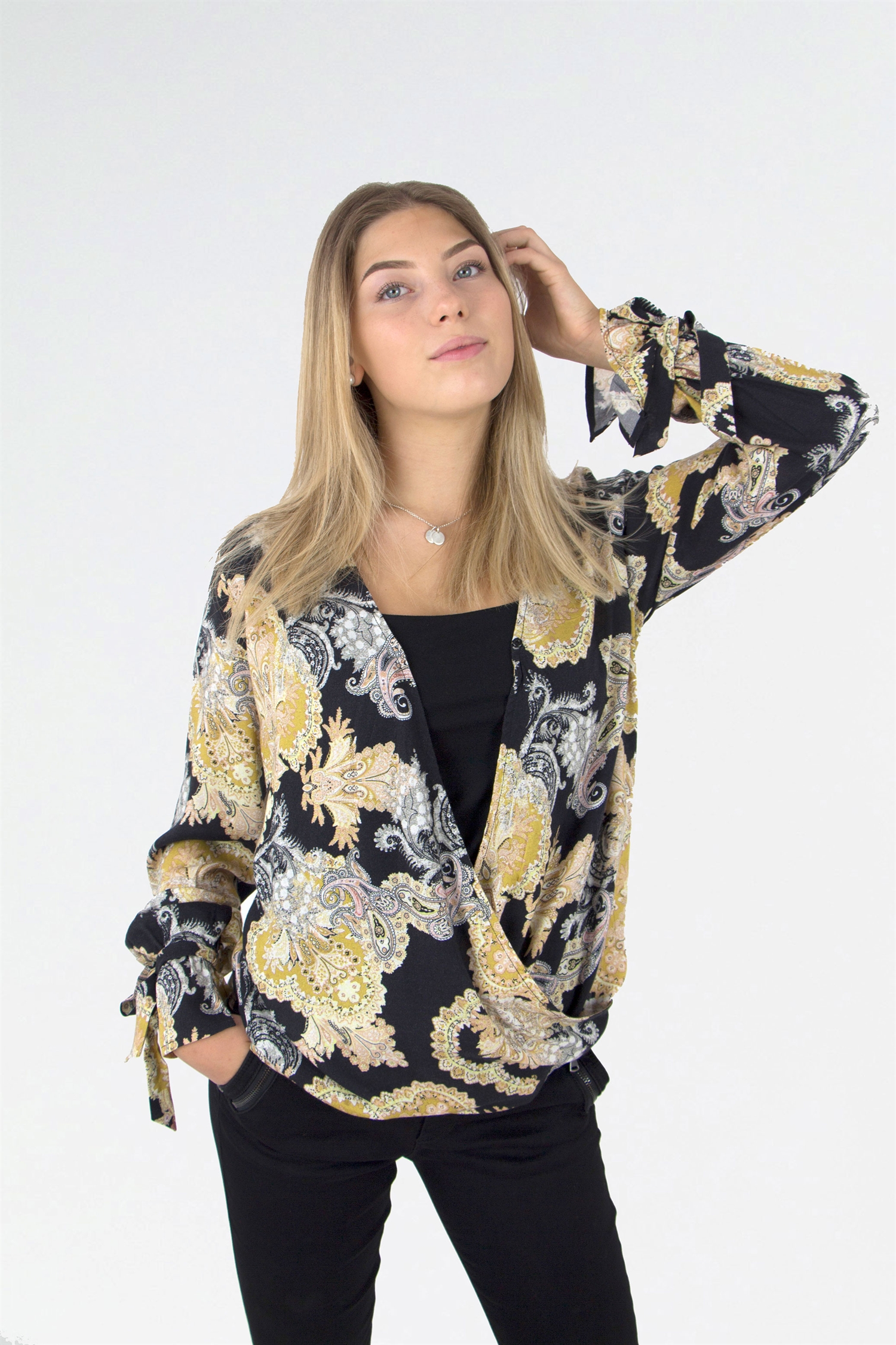 ESME BLOUSE - BLACK/HONEY