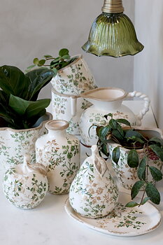 Kruka Grasse Med Grenmotiv - L