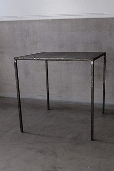 Bord i cortenstål - 75 x 75 cm 
