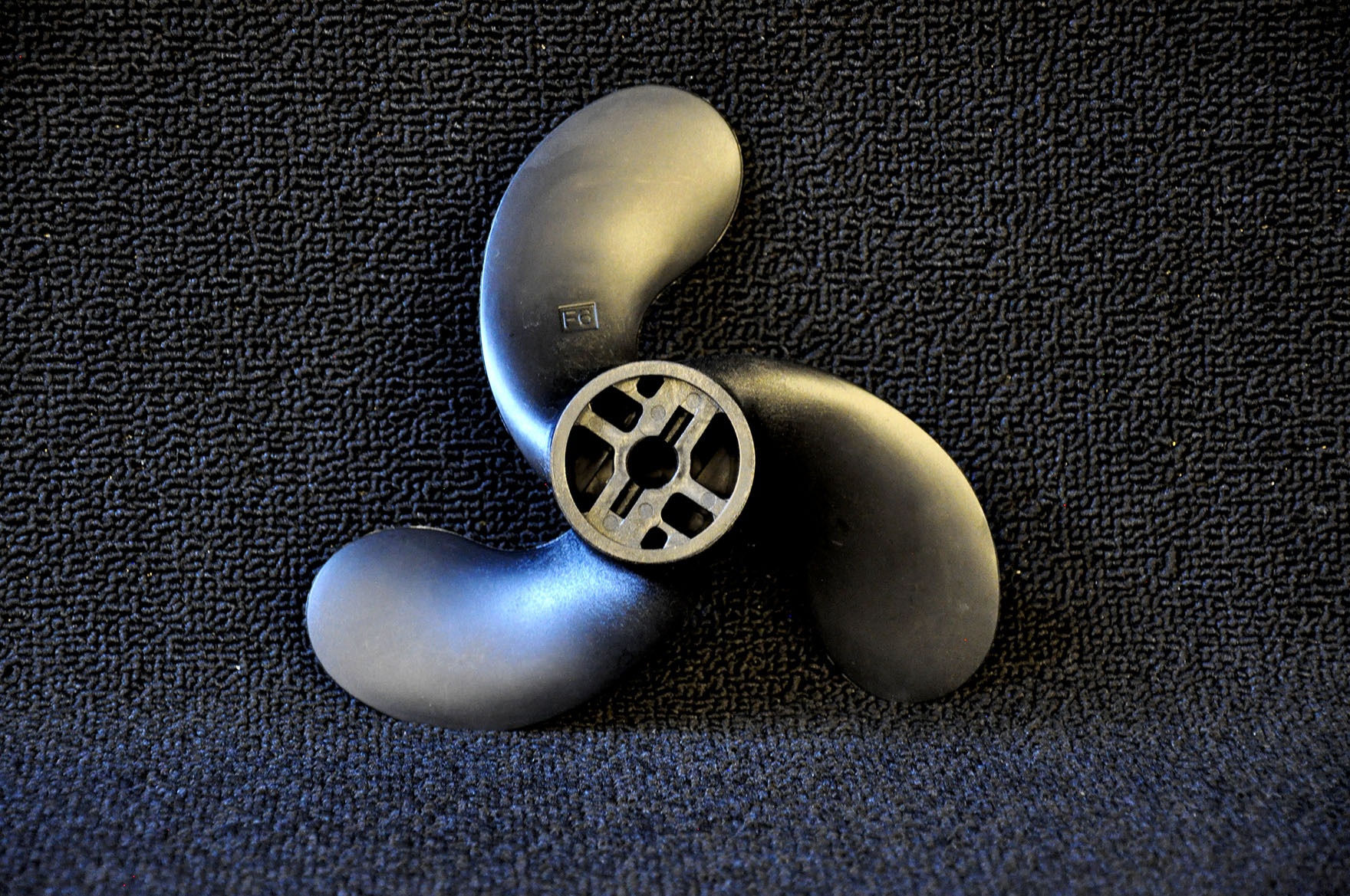 MERCURY 7 1/4 X 6 PLASTKOMPOSITT - 3