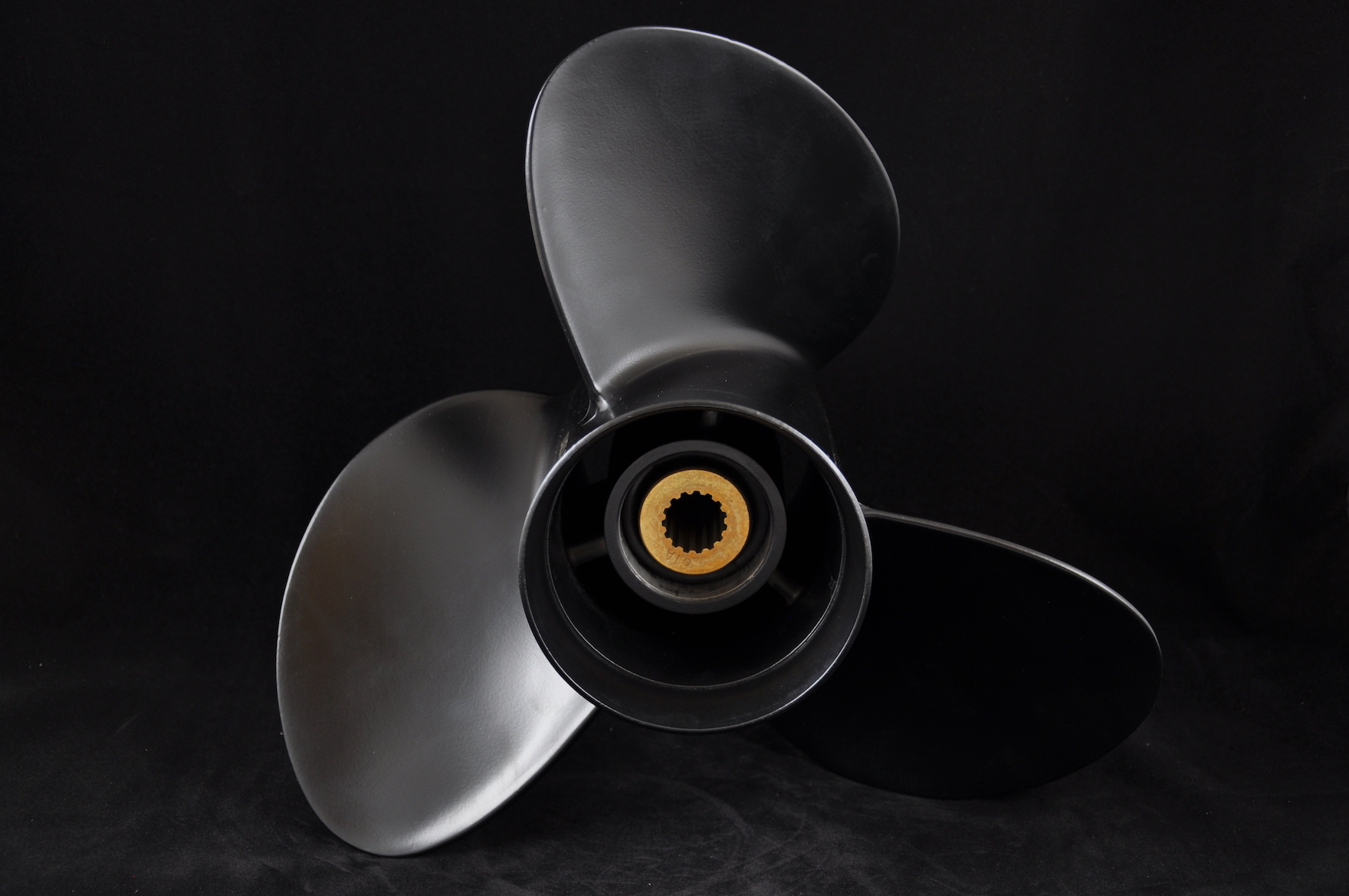 YAMAHA 15 1/2 x 17 -M