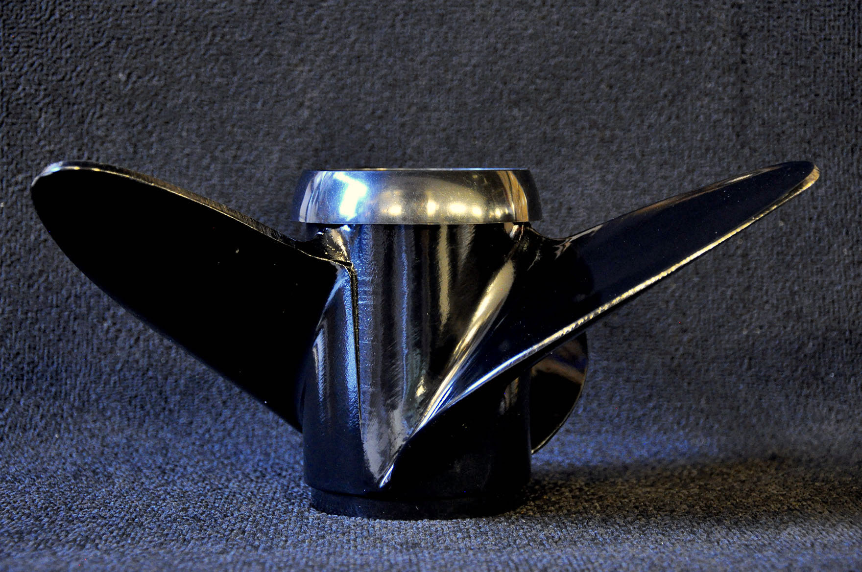 EVINRUDE JOHNSON 14 X 17 - 4