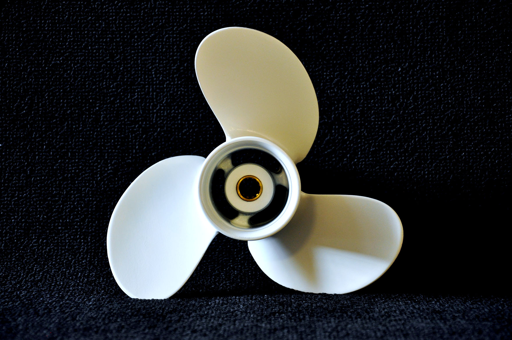 TOHATSU/NISSAN 8 1/2 X 6 1/2 - 3