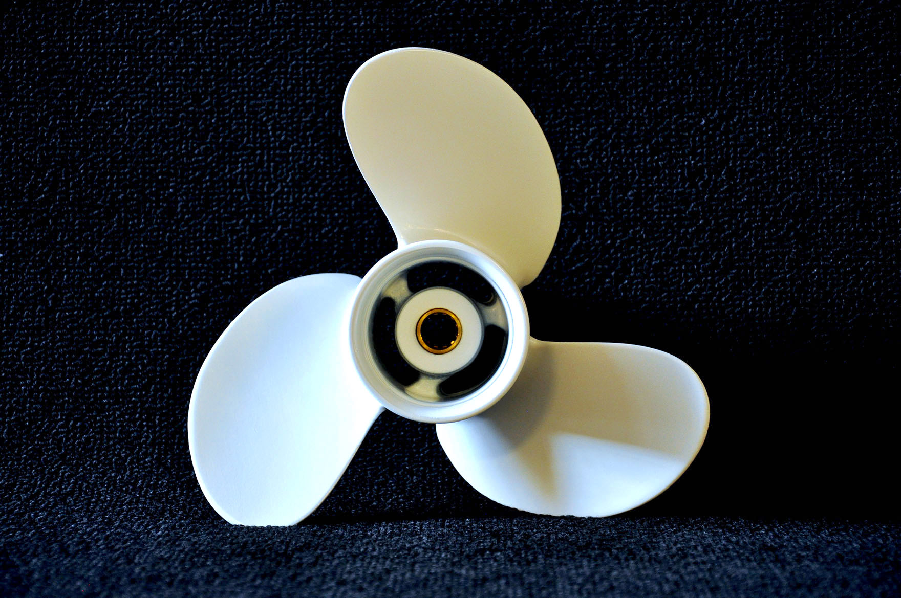 TOHATSU/NISSAN 8 1/2 X 8 1/2 - 3