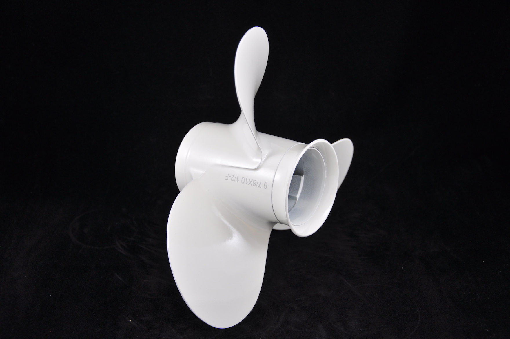 Propeller for Yamaha Outboard 9 7/8 x 12 F 20 25 30 hp 10 splines Aluminium Propeller for Yamaha Outboard 9 7/8 x 12 F 20 25 30 hp 10 splines Aluminium