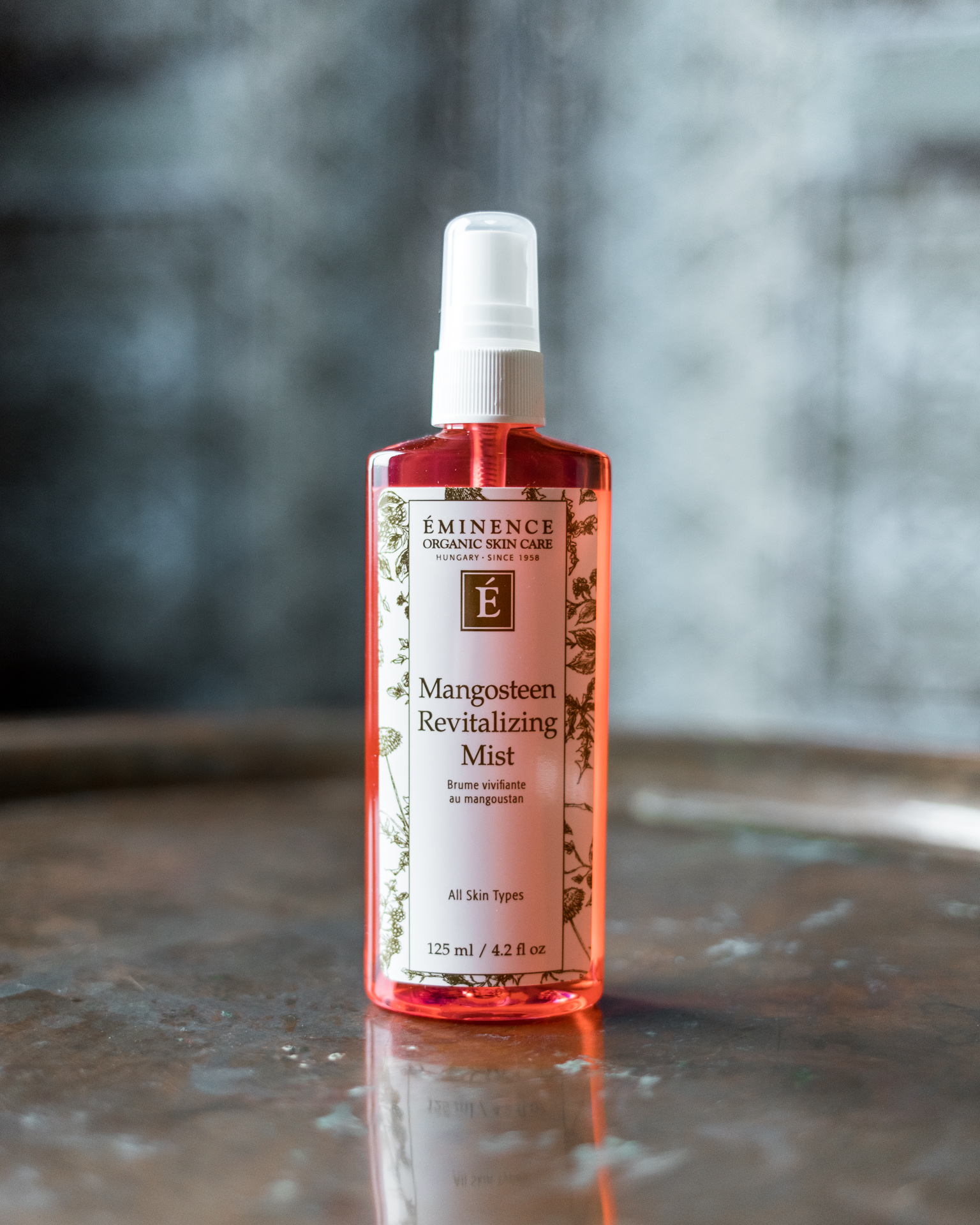 Éminence Mangosteen Revitalizing Mist