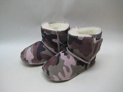 Fårskinnstofflor med lädersula Axelda camo rosa Barn
