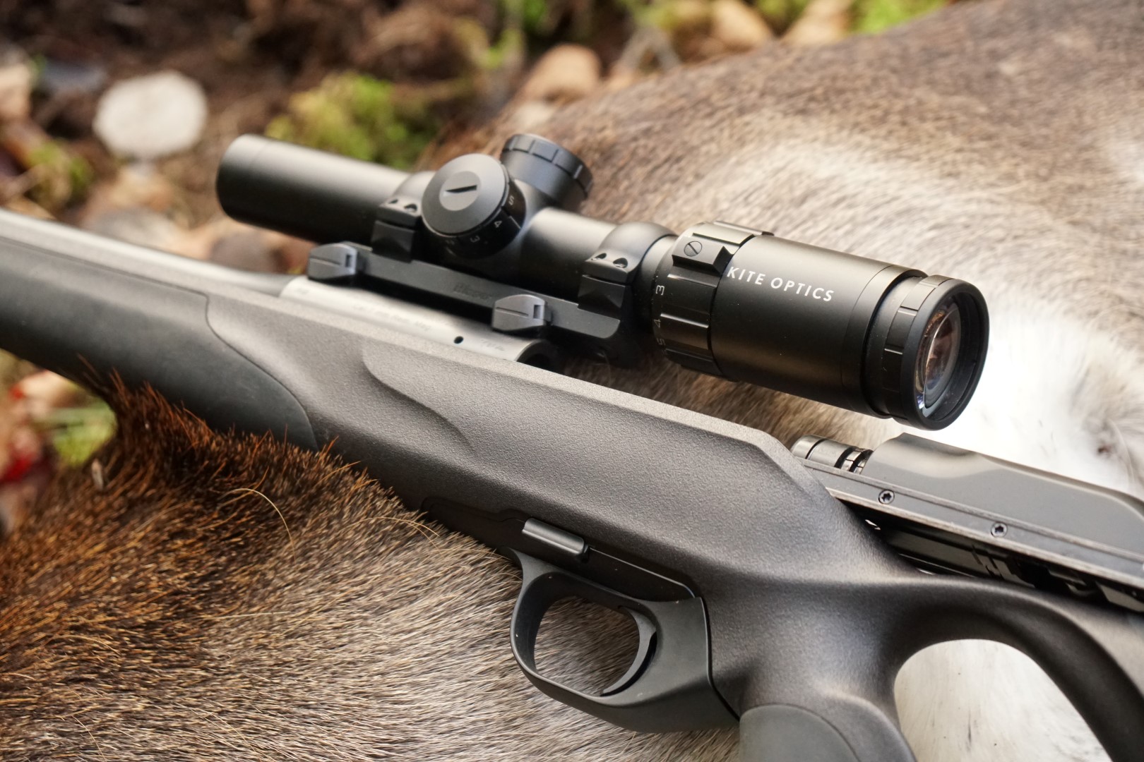 Jaktoptik  Brett sortiment av kikarsikten från ledande märken s