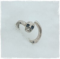 Cool döskalle ring