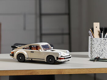 Porsche 911 - 10295