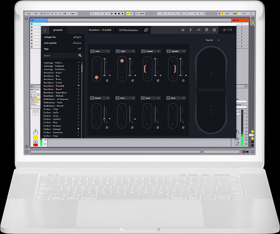 Expressive E Touché SE - 11